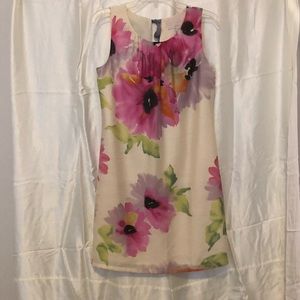 Sleeveless floral dress